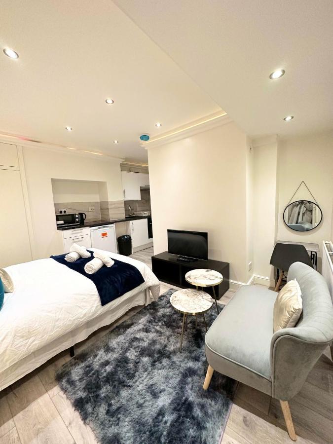 London Charm - Stylish Studio In Kensington Bagian luar foto